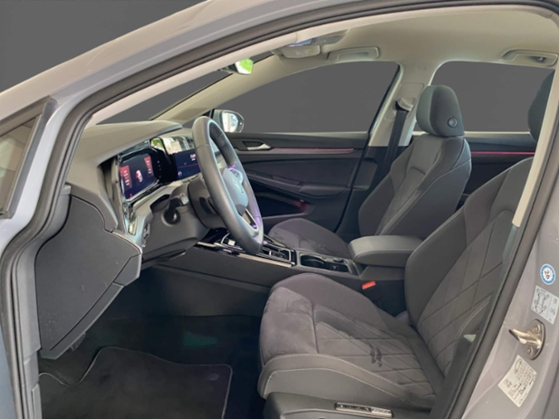 Volkswagen Golf Style