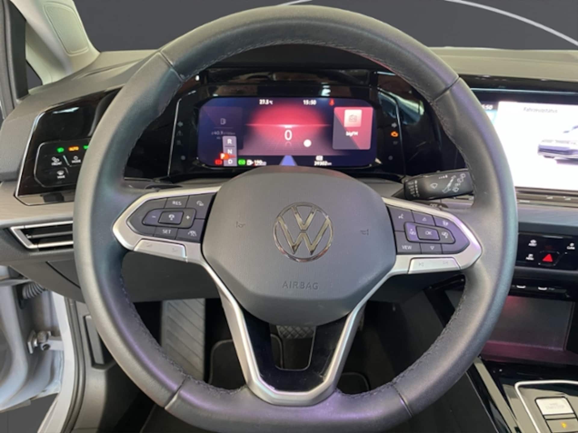 Volkswagen Golf Style