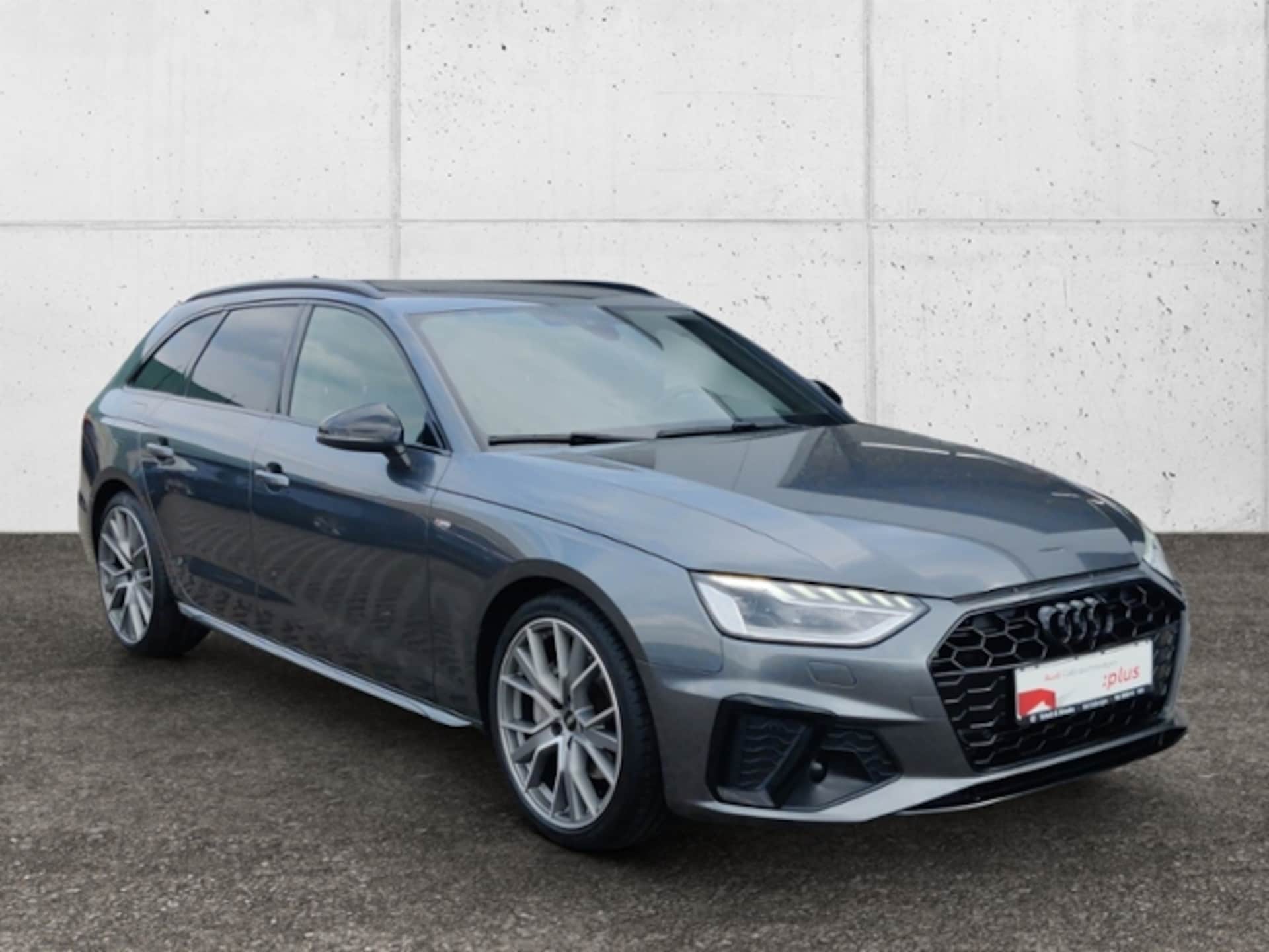 Audi A4 Avant S line
