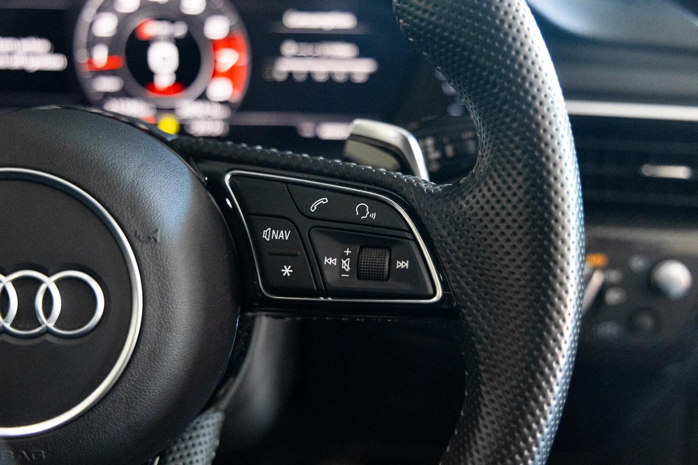 Image about Audi RS 4 Avant 2.9 TFSI