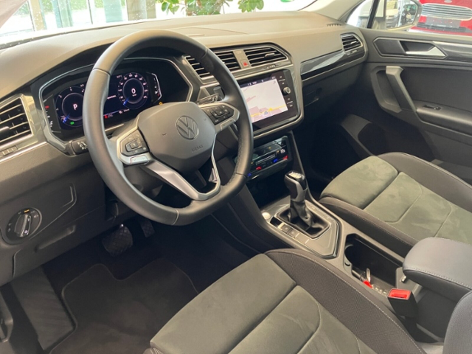 Volkswagen Tiguan – Bild 7