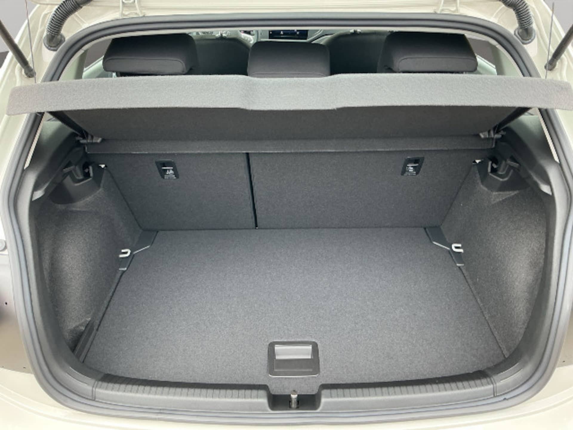 Volkswagen Polo Basis-Modell