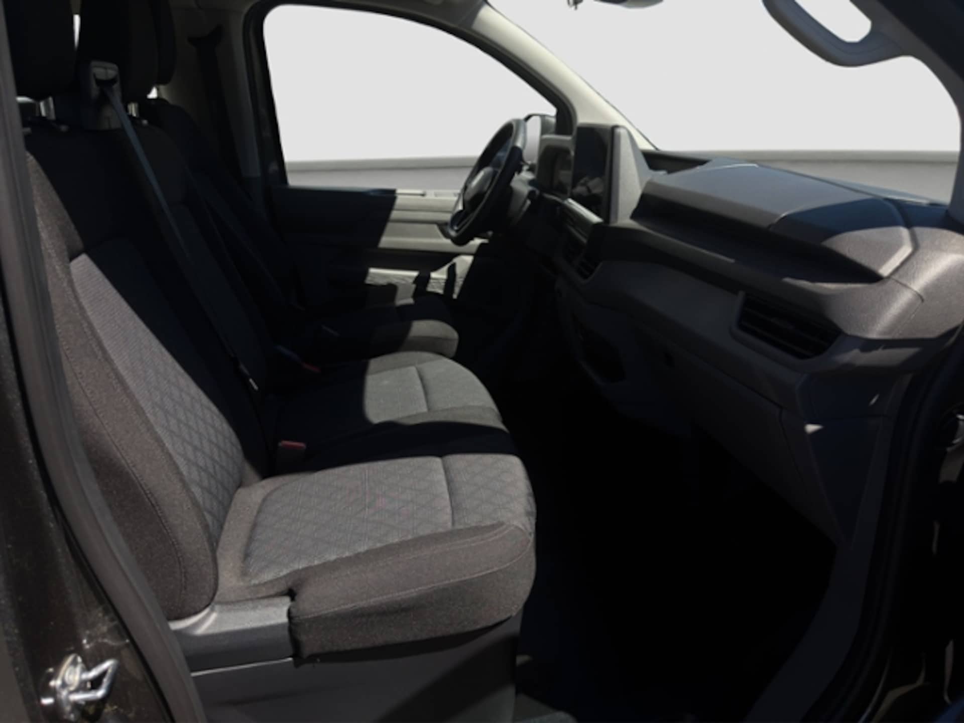 Volkswagen Transporter Kombi langer Radstand
