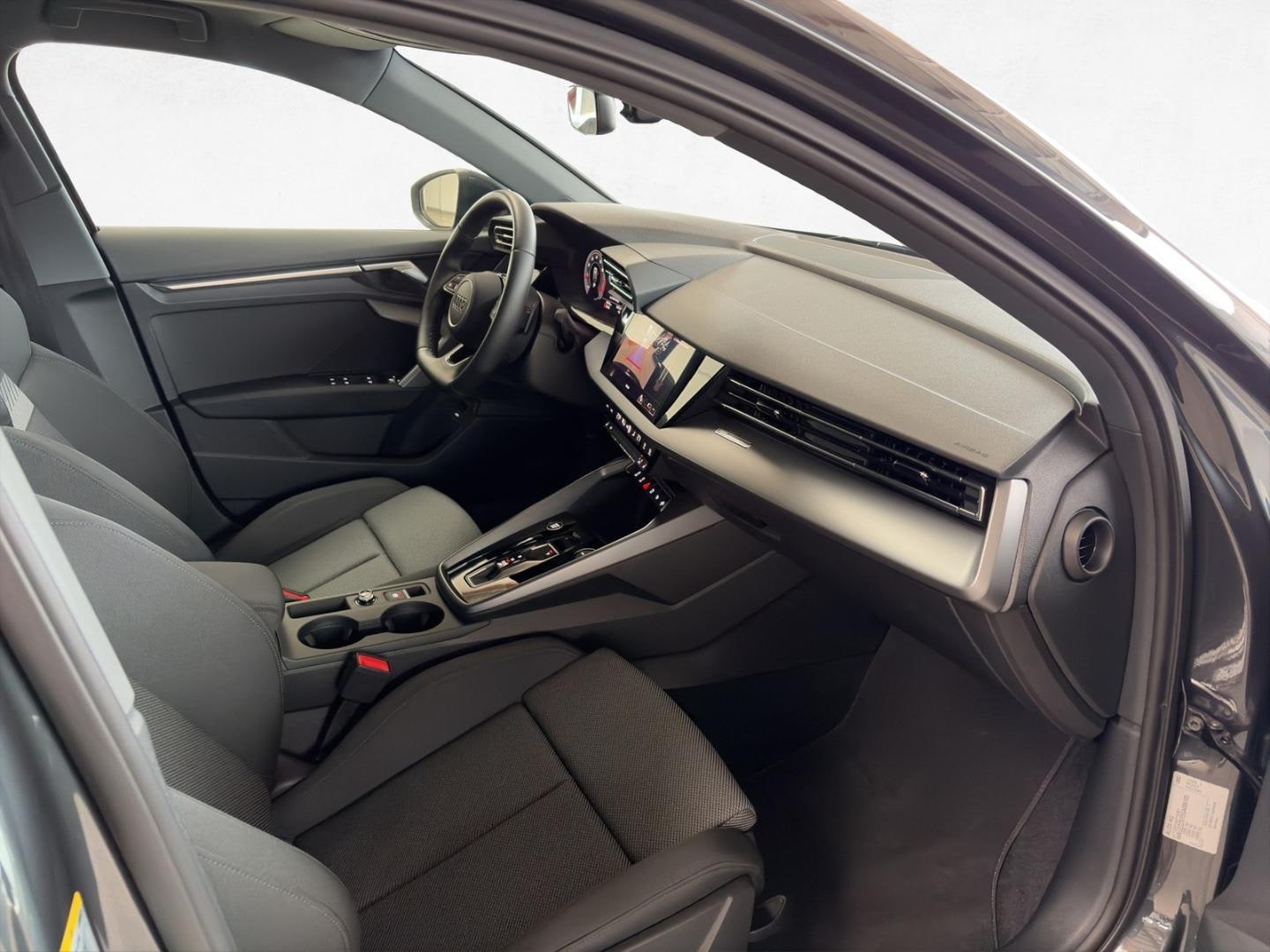Bild über Audi A3 Sportback advanced 35 TFSI S tronic - für weitere Informationen kontaktieren Sie den Audi Partner