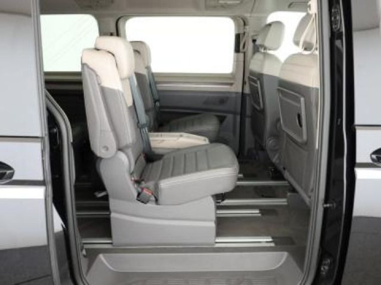 Volkswagen Multivan Langversion – Bild 6
