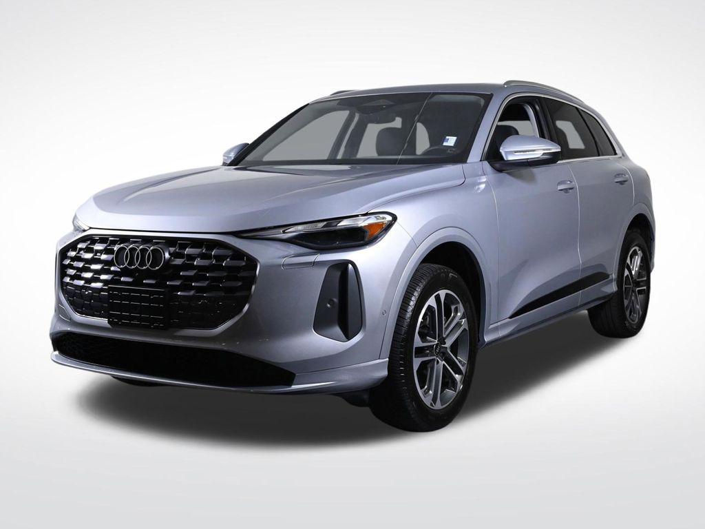 2025 Audi Q5 Premium quattro's photo