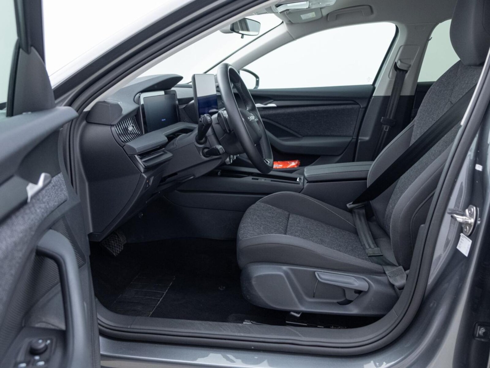 Škoda Superb Combi – Bild 11