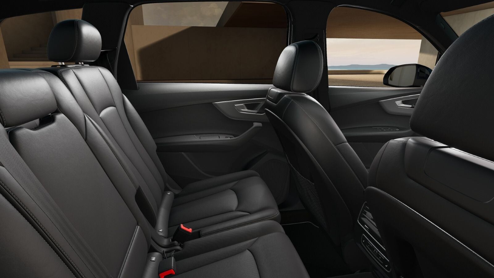 Image about Audi Q7 SUV TFSI e S line 55 TFSI e quattro tiptronic