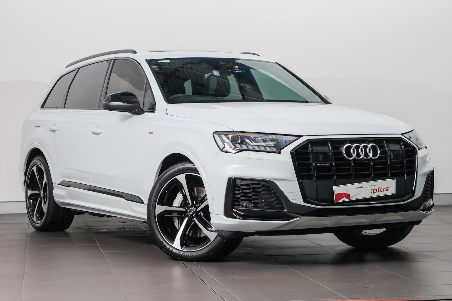 Image about Audi Q7 S line 50 TDI quattro tiptronic