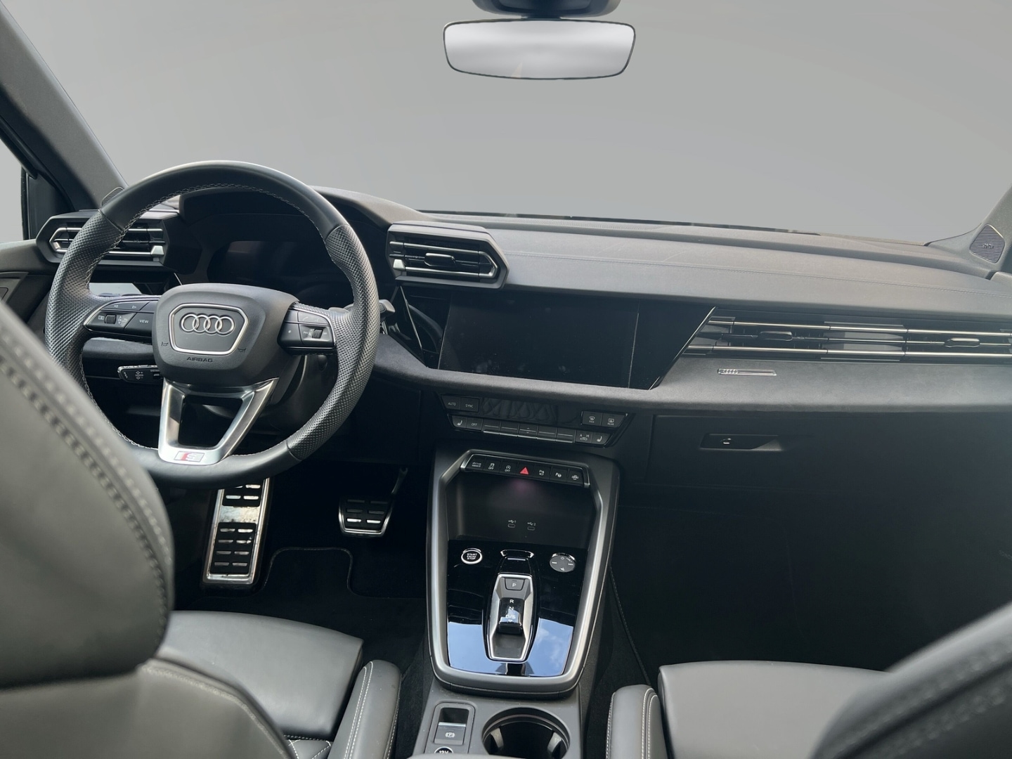 Bild über Audi A3 allstreet 35 TDI S tronic - für weitere Informationen kontaktieren Sie den Audi Partner