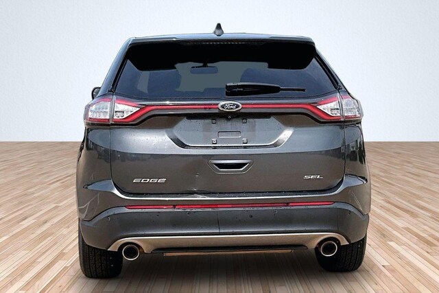 2017 Ford Edge