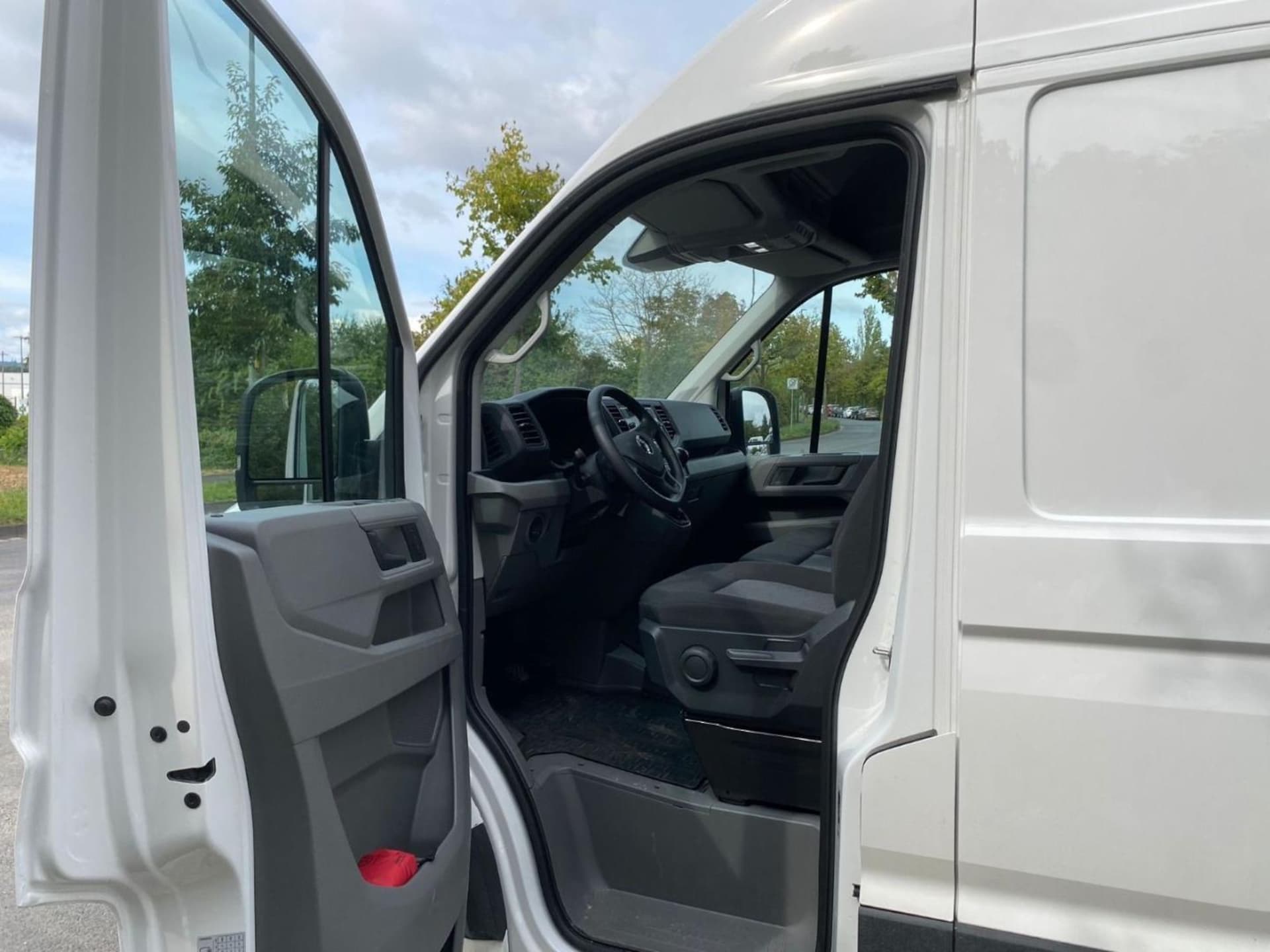 Volkswagen Crafter Kasten langer Radstand