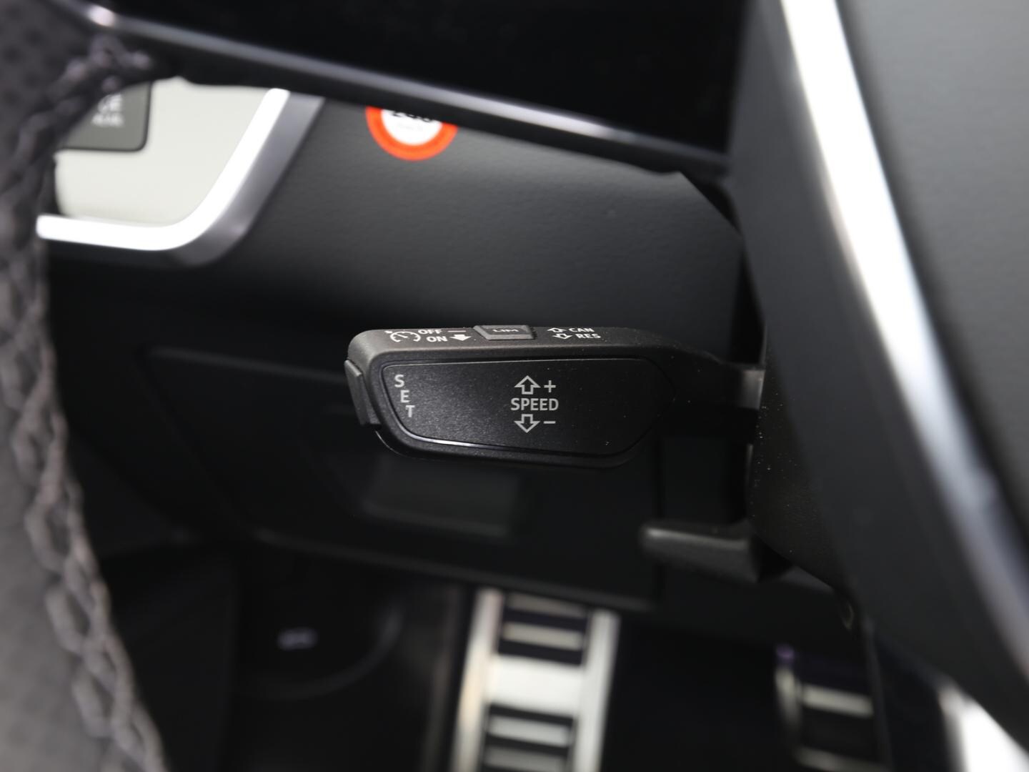 Bild über Audi S6 Avant TDI quattro tiptronic - für weitere Informationen kontaktieren Sie den Audi Partner