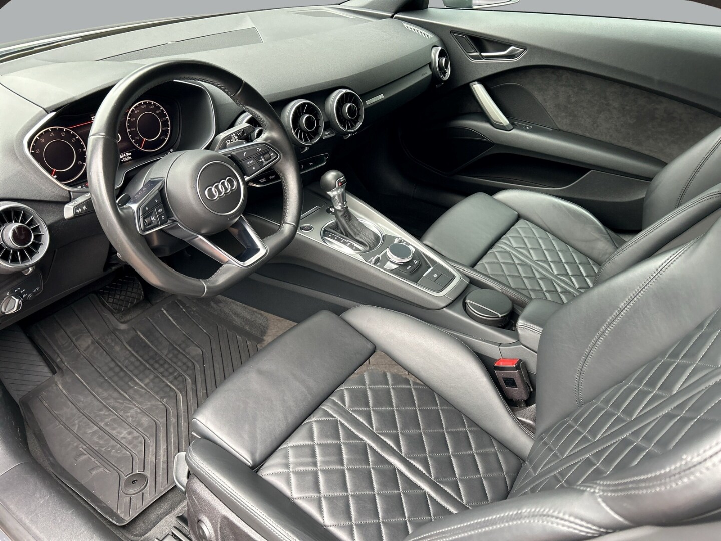 Image about Audi TT Coupé 45 TFSI S tronic
