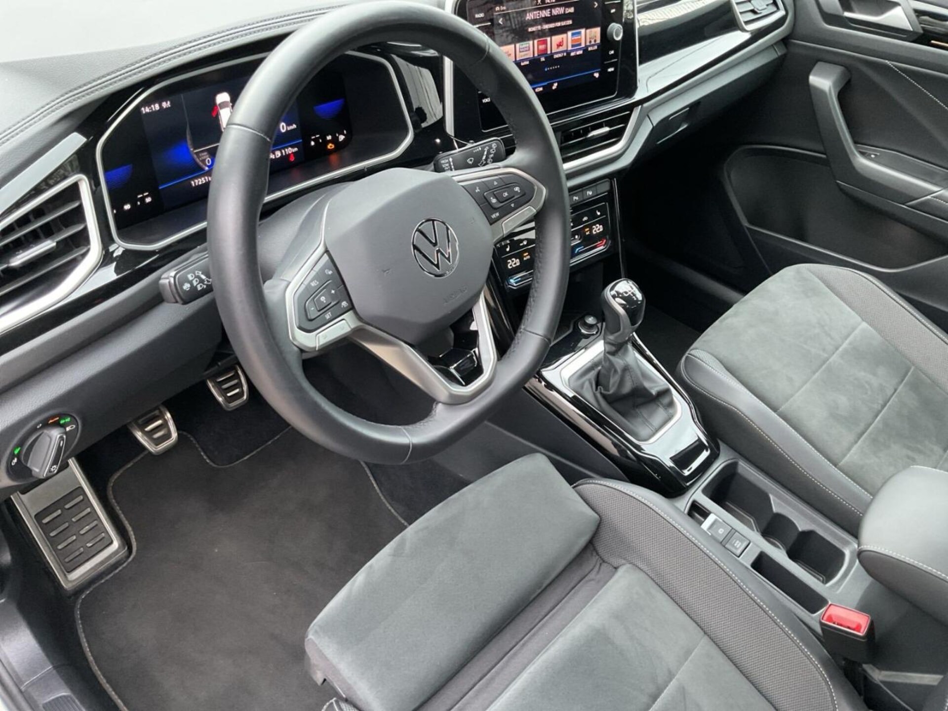 Volkswagen T-Roc R-Line
