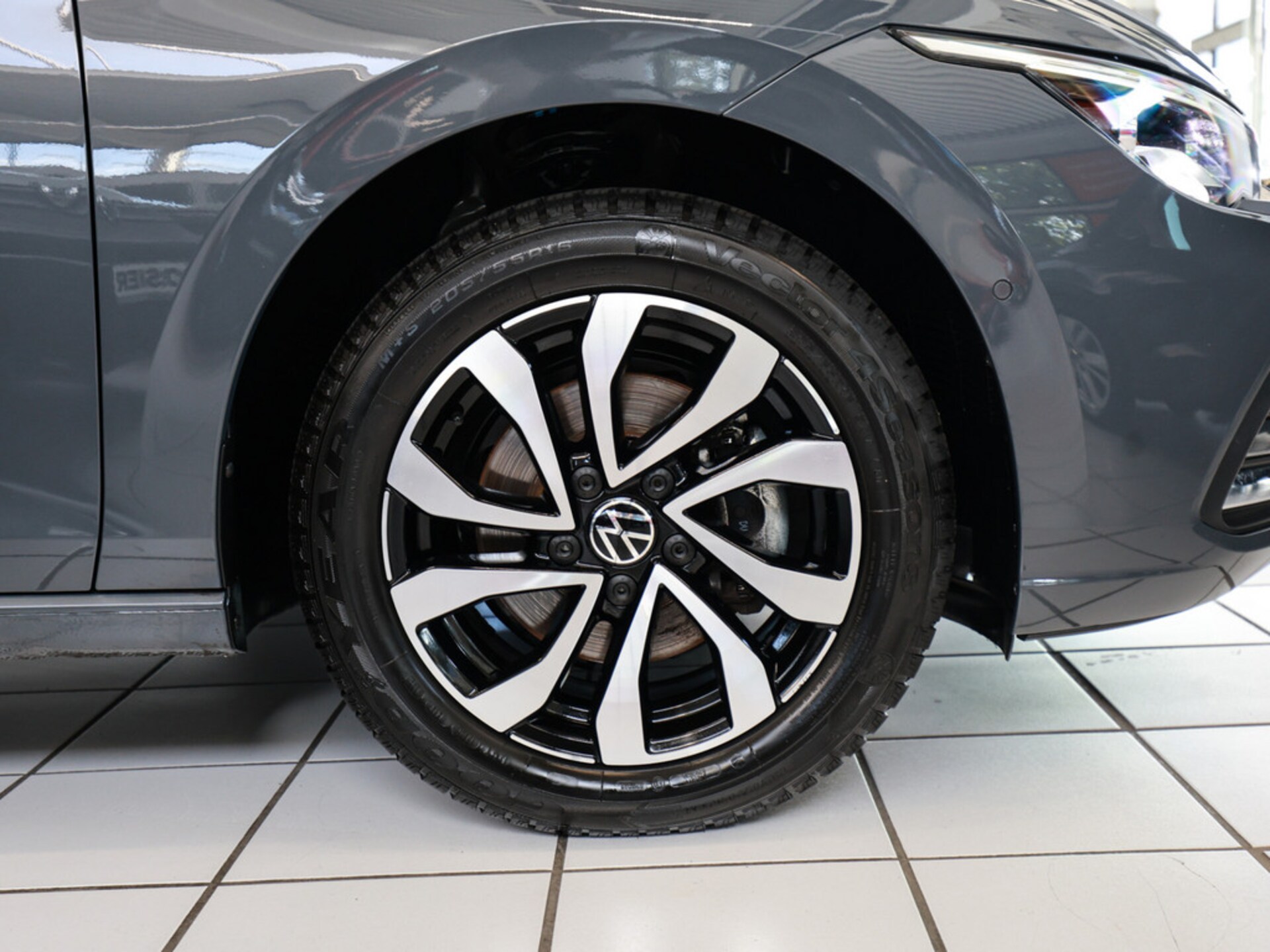 Volkswagen Golf Active