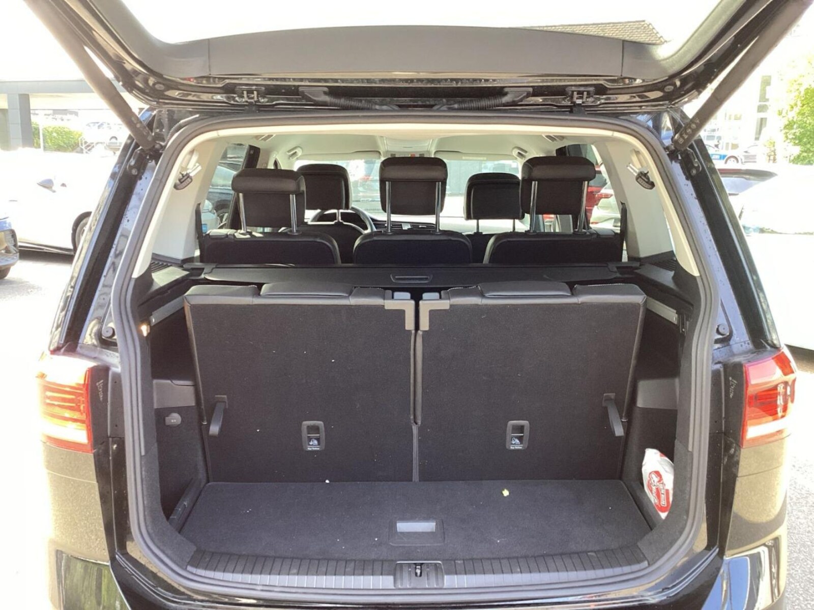 Volkswagen Touran – Bild 15