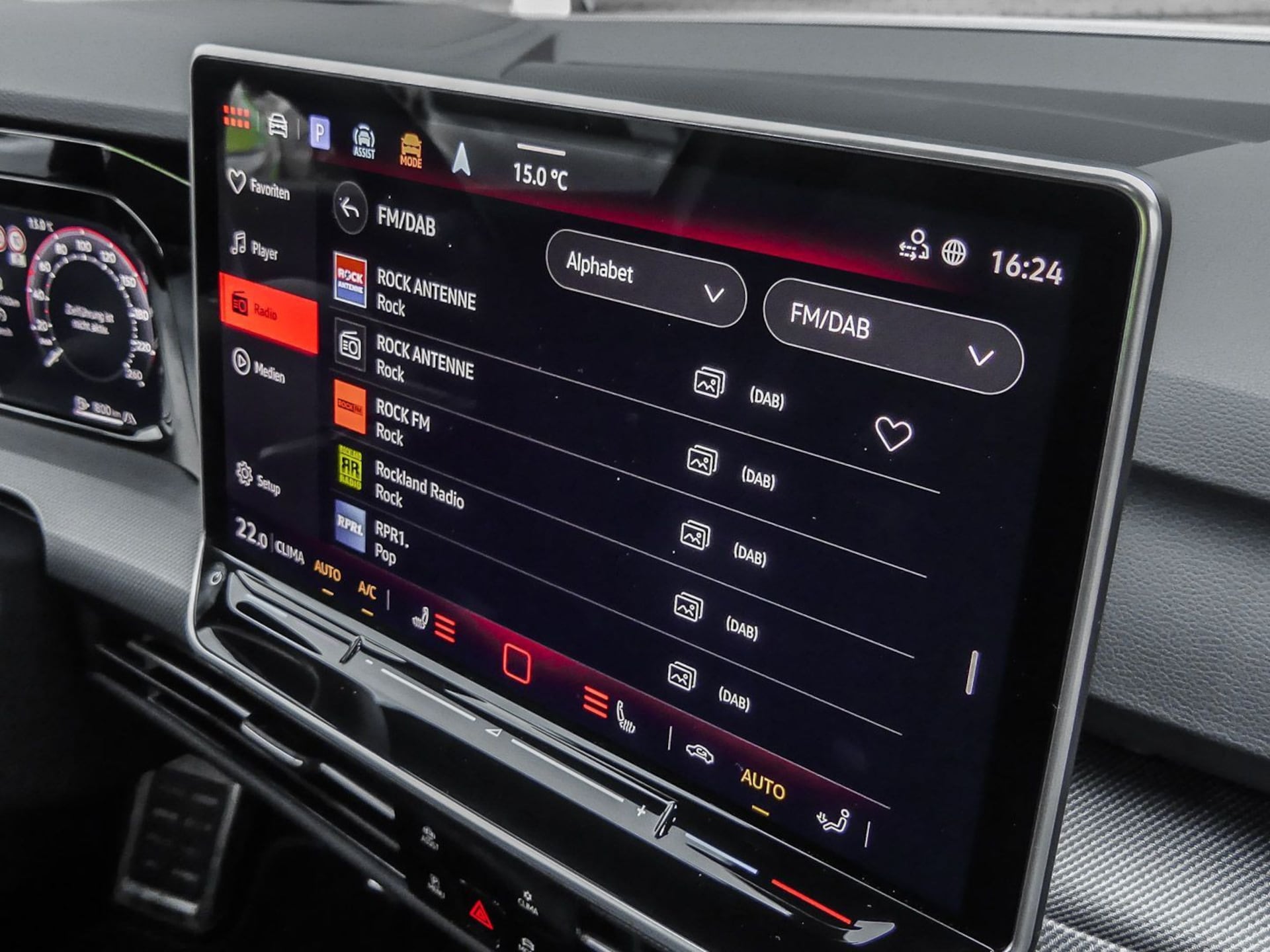 Volkswagen Golf R-Line