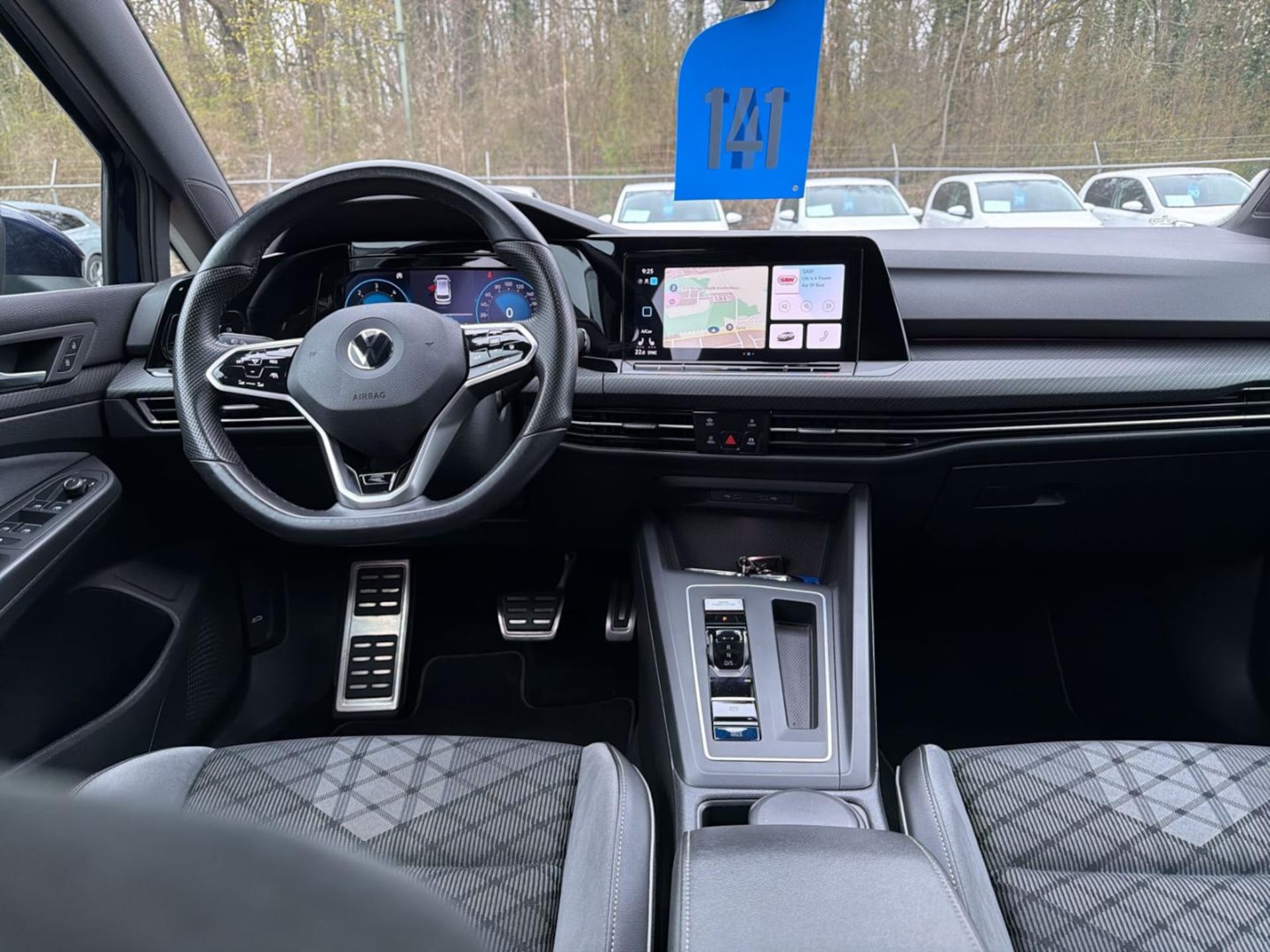 Volkswagen Golf Variant R-Line