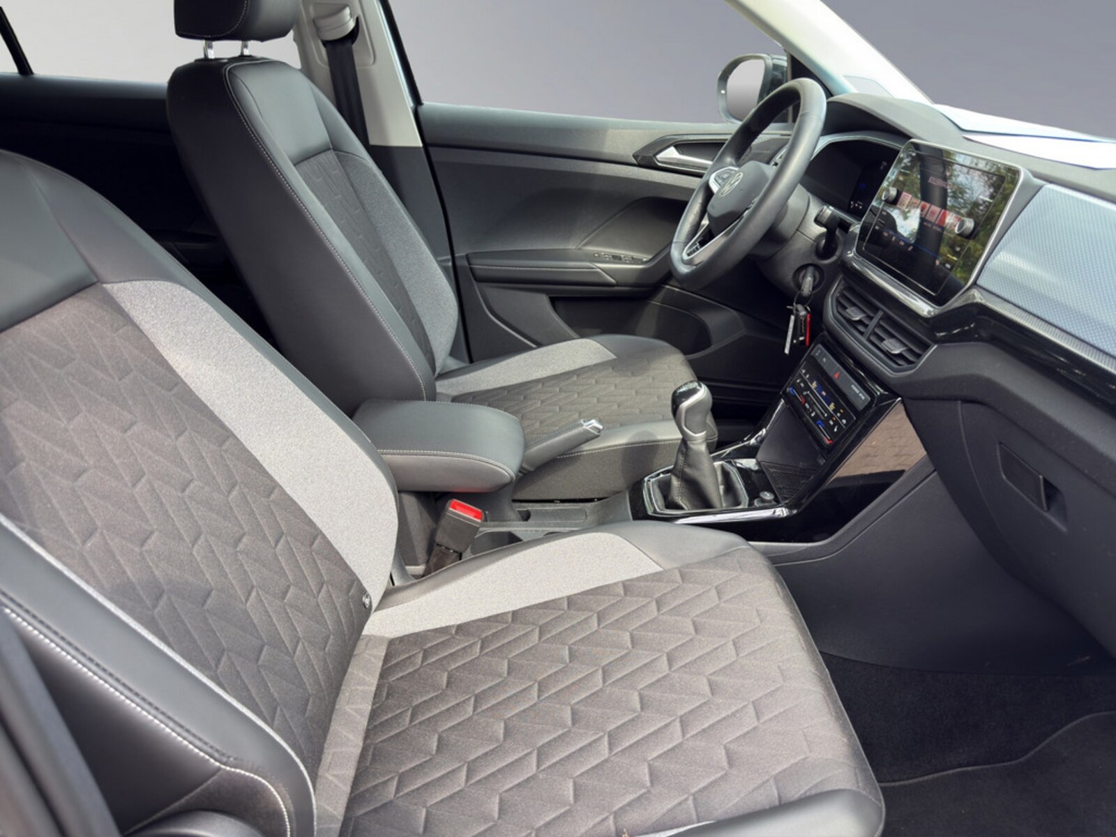 Volkswagen T-Cross – Bild 17