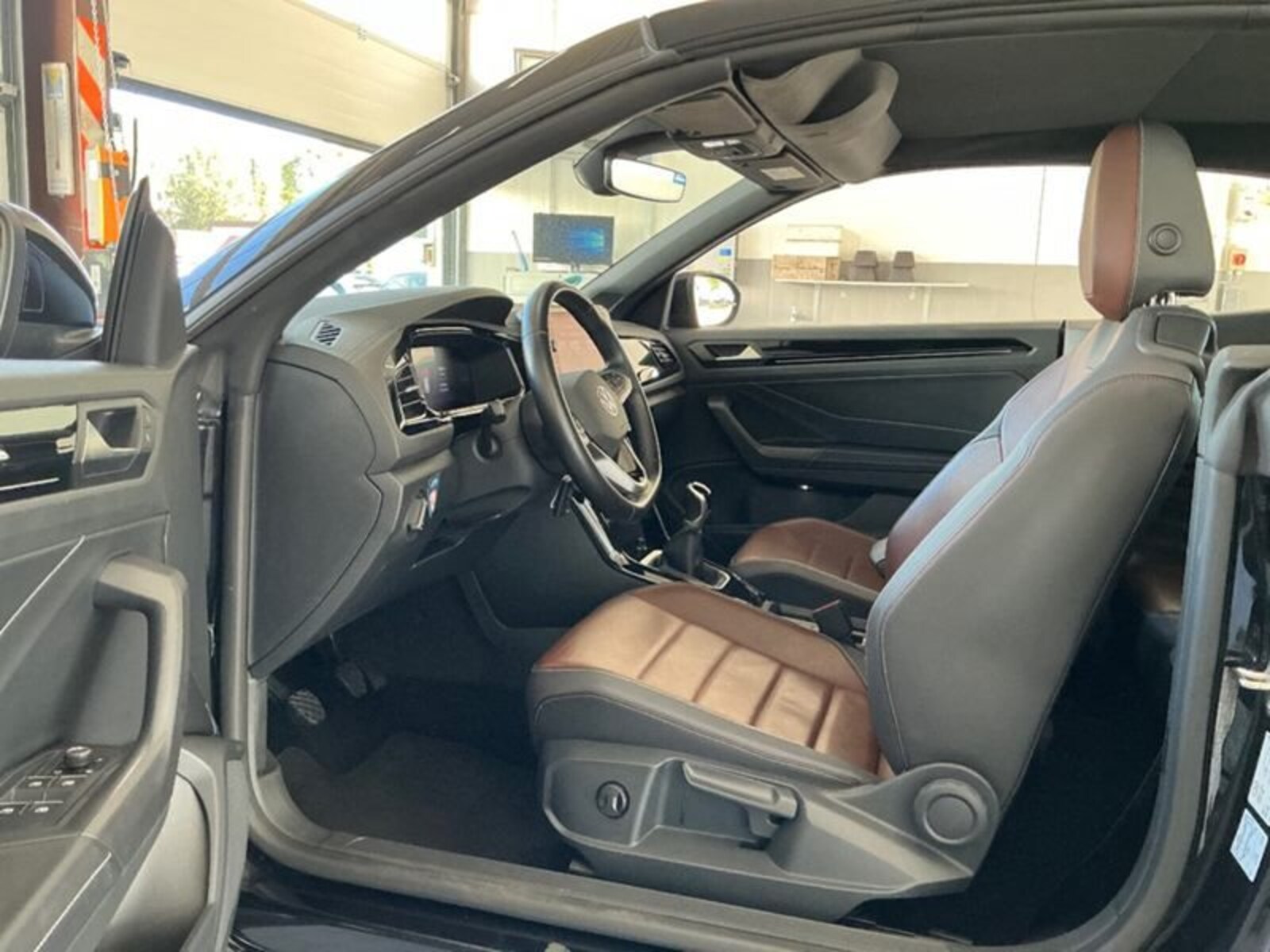 Volkswagen T-Roc Cabriolet – Bild 4