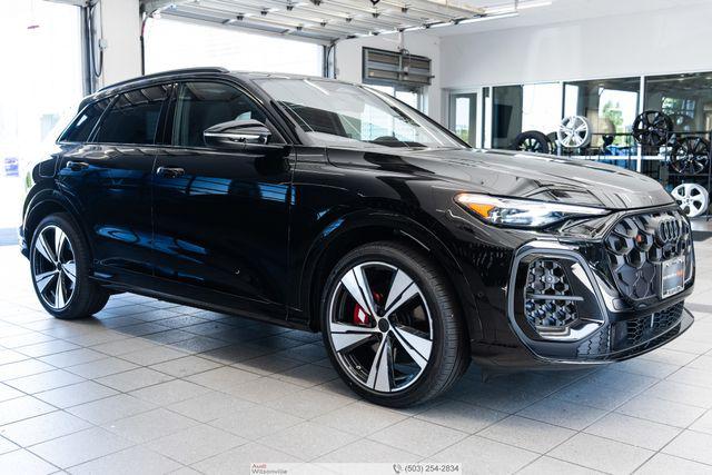 2026 Audi SQ5 Premium Plus quattro's photo