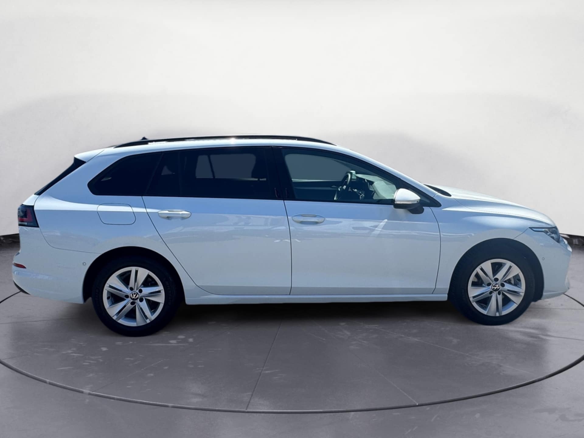 Volkswagen Golf Variant Life
