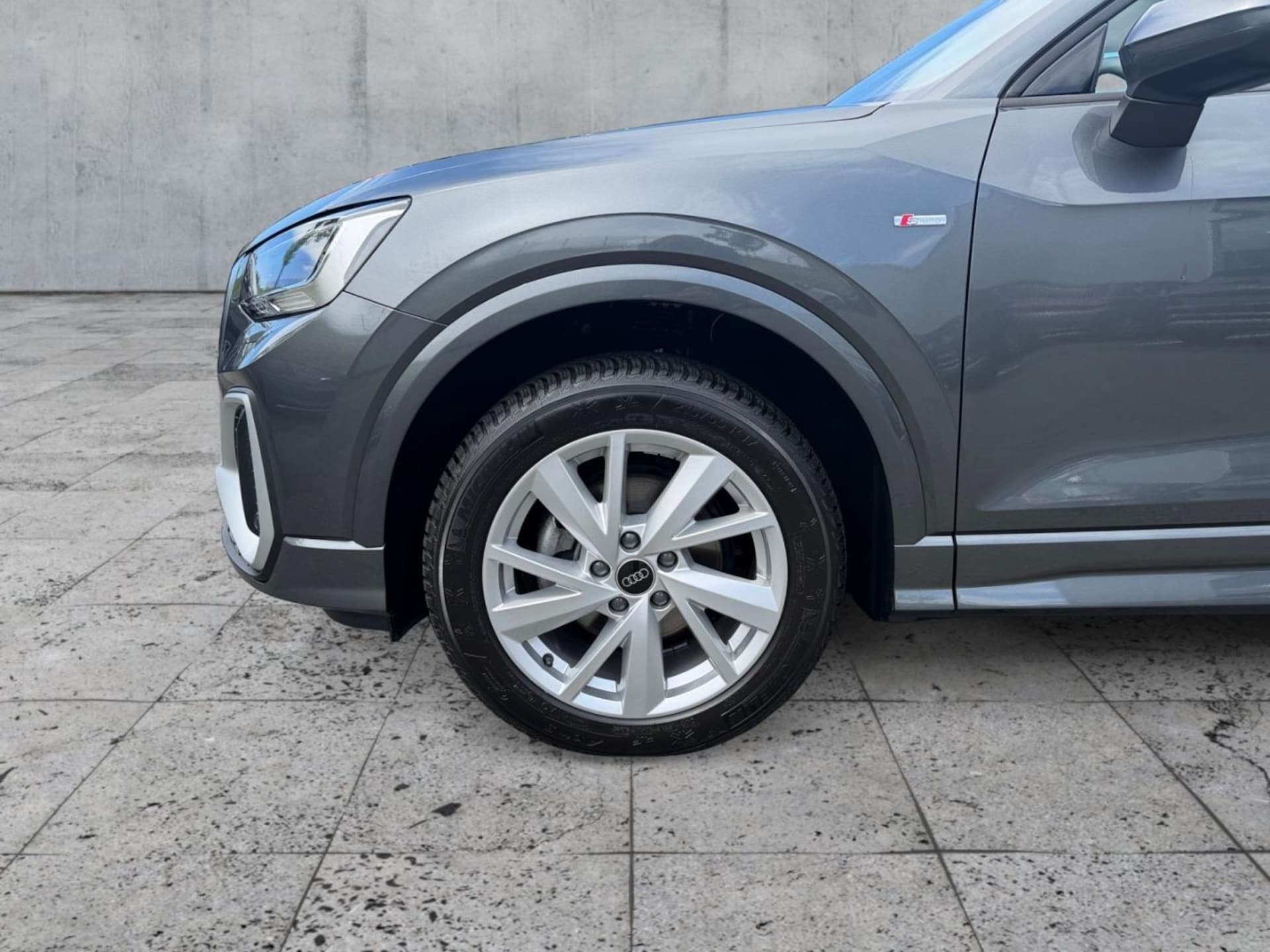 Audi Q2 S line