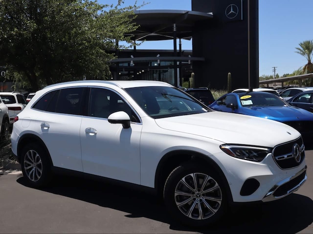 2024 Mercedes-Benz GLC 300