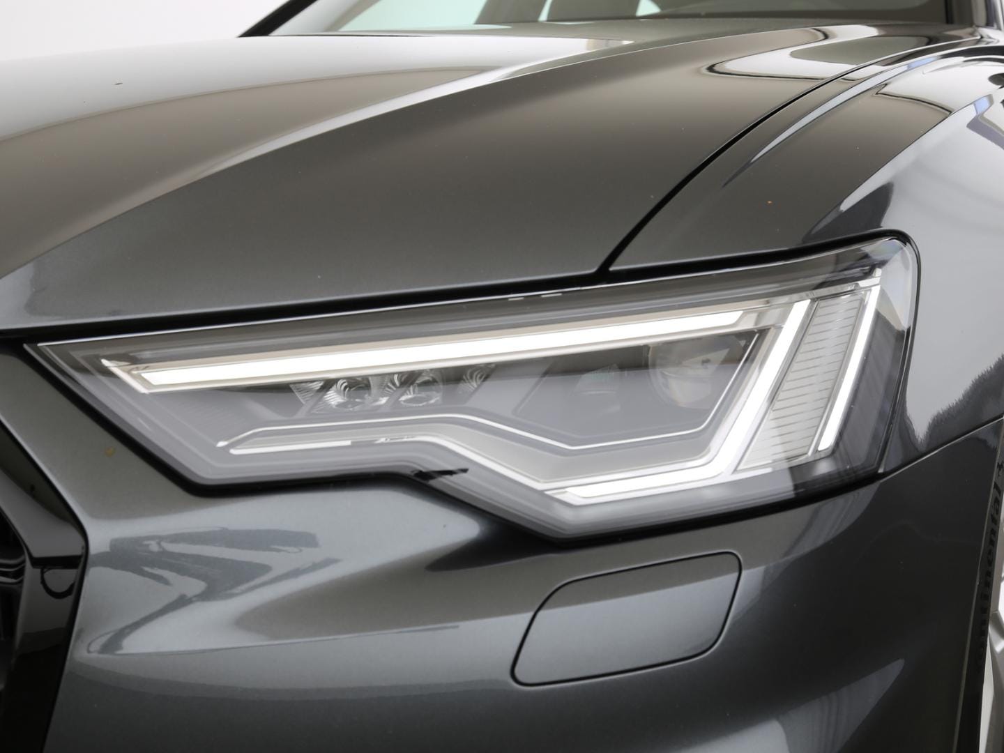 Bild über Audi S6 Avant TDI quattro tiptronic - für weitere Informationen kontaktieren Sie den Audi Partner