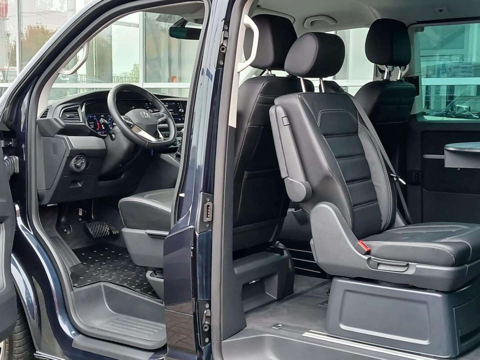 Volkswagen Multivan 6.1 Comfortline
