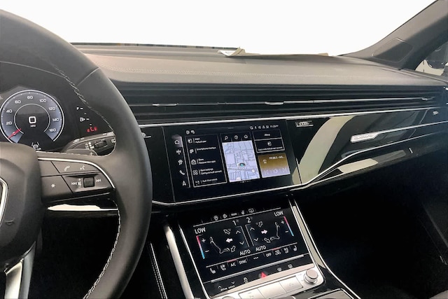 2026 Audi Q7 Premium Plus - Photo 6