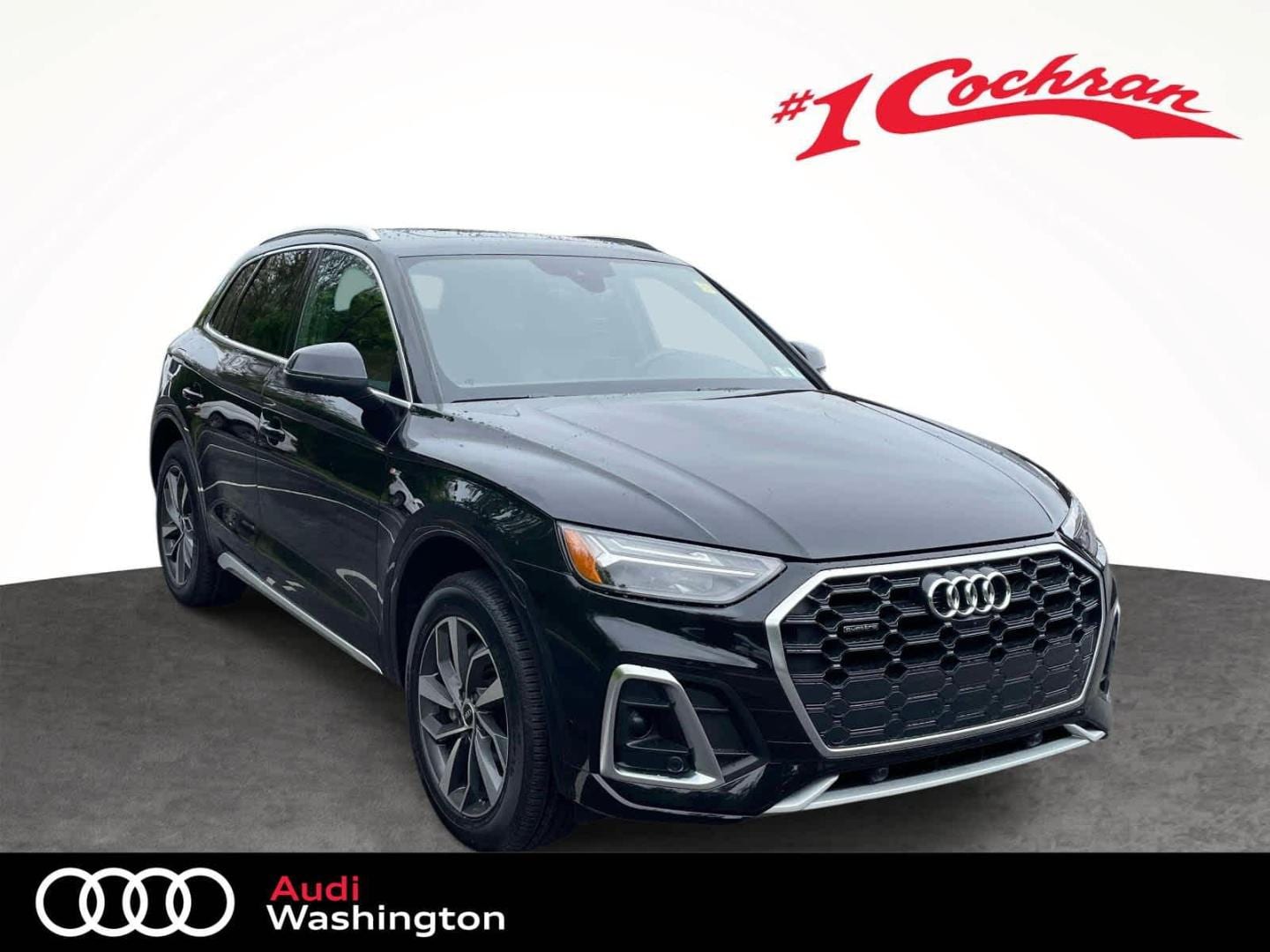 2023 Audi Q5 45 Premium Plus's photo