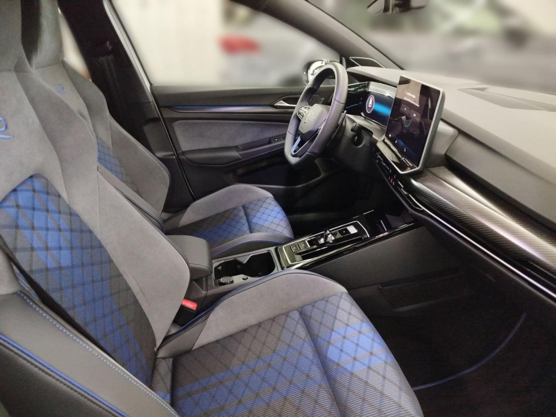 Volkswagen Golf R Black Edition