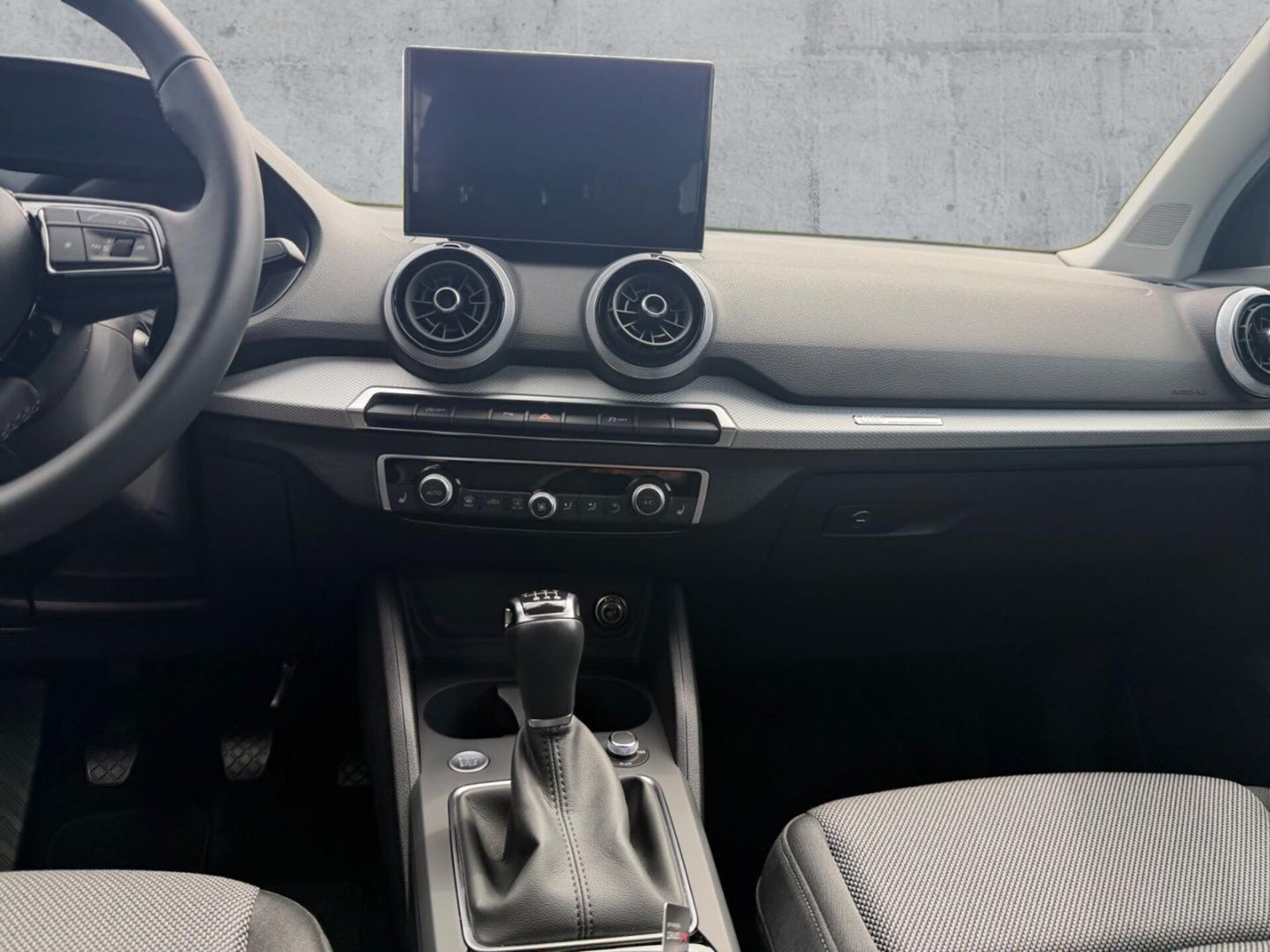 Audi Q2 S line