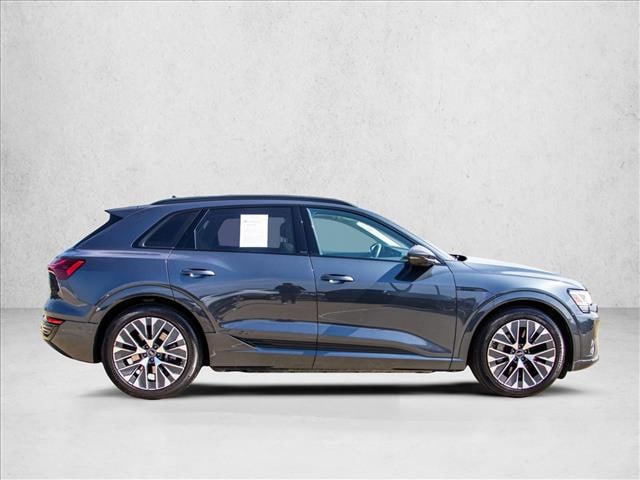 2024 Audi Q8 e-tron