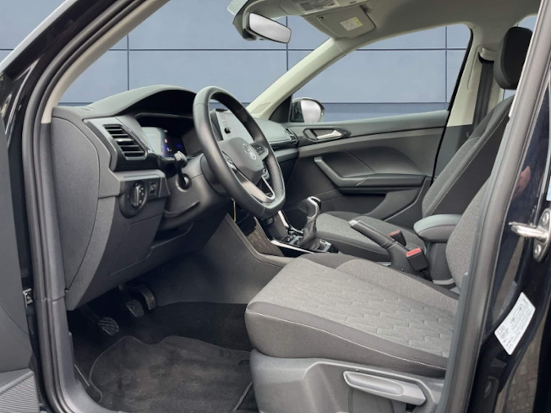 Volkswagen T-Cross Life