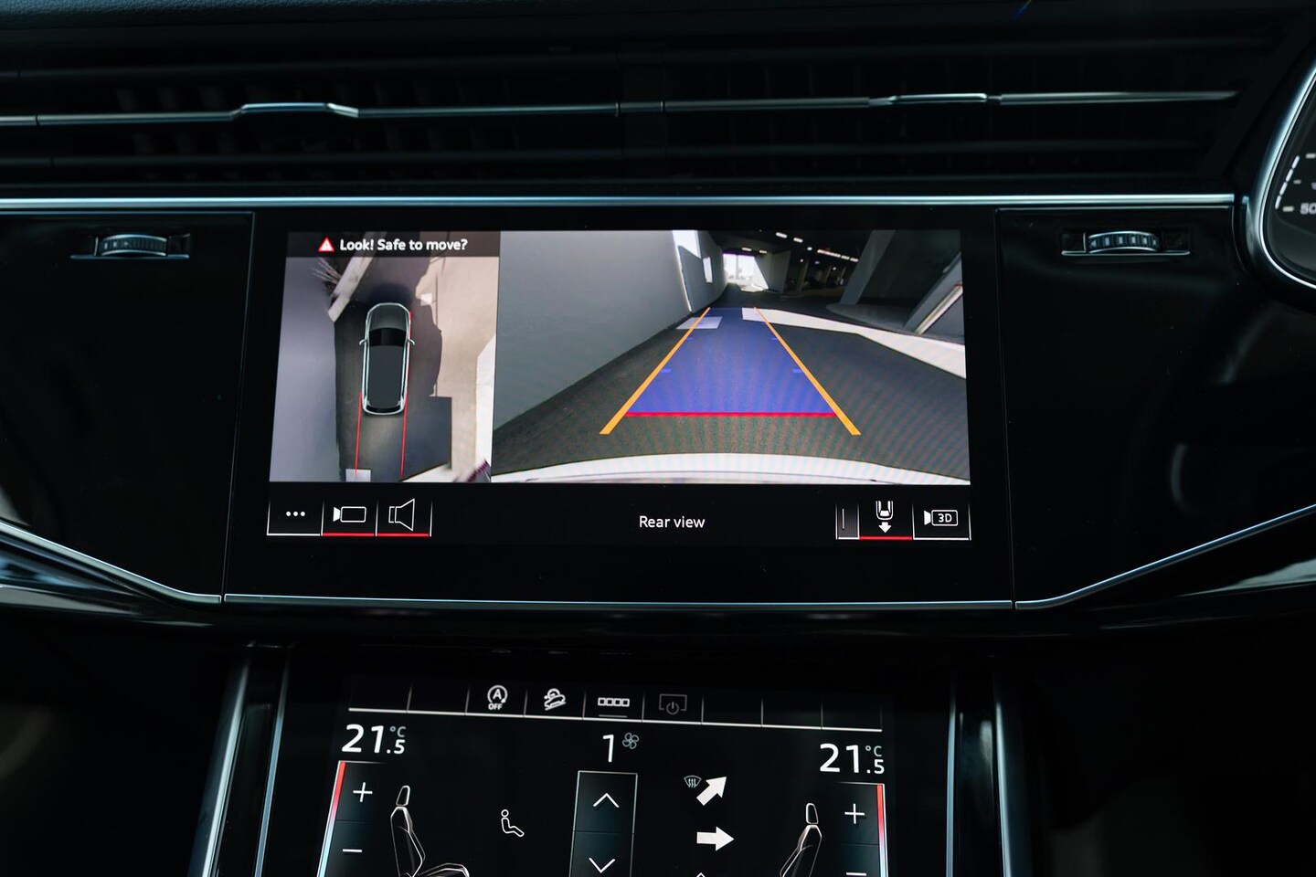 Image about Audi Q7 45 TFSI quattro tiptronic