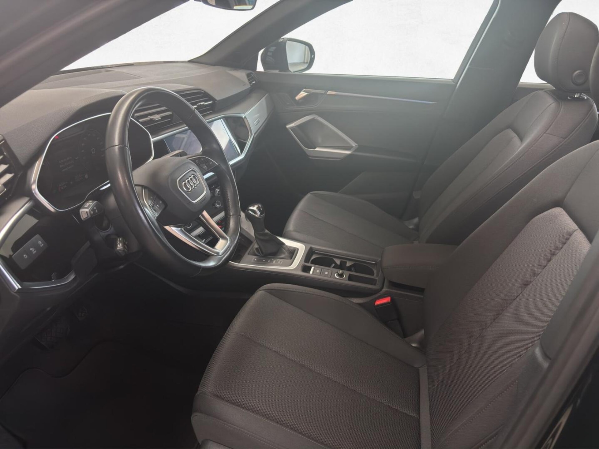 Audi Q3 SUV S line