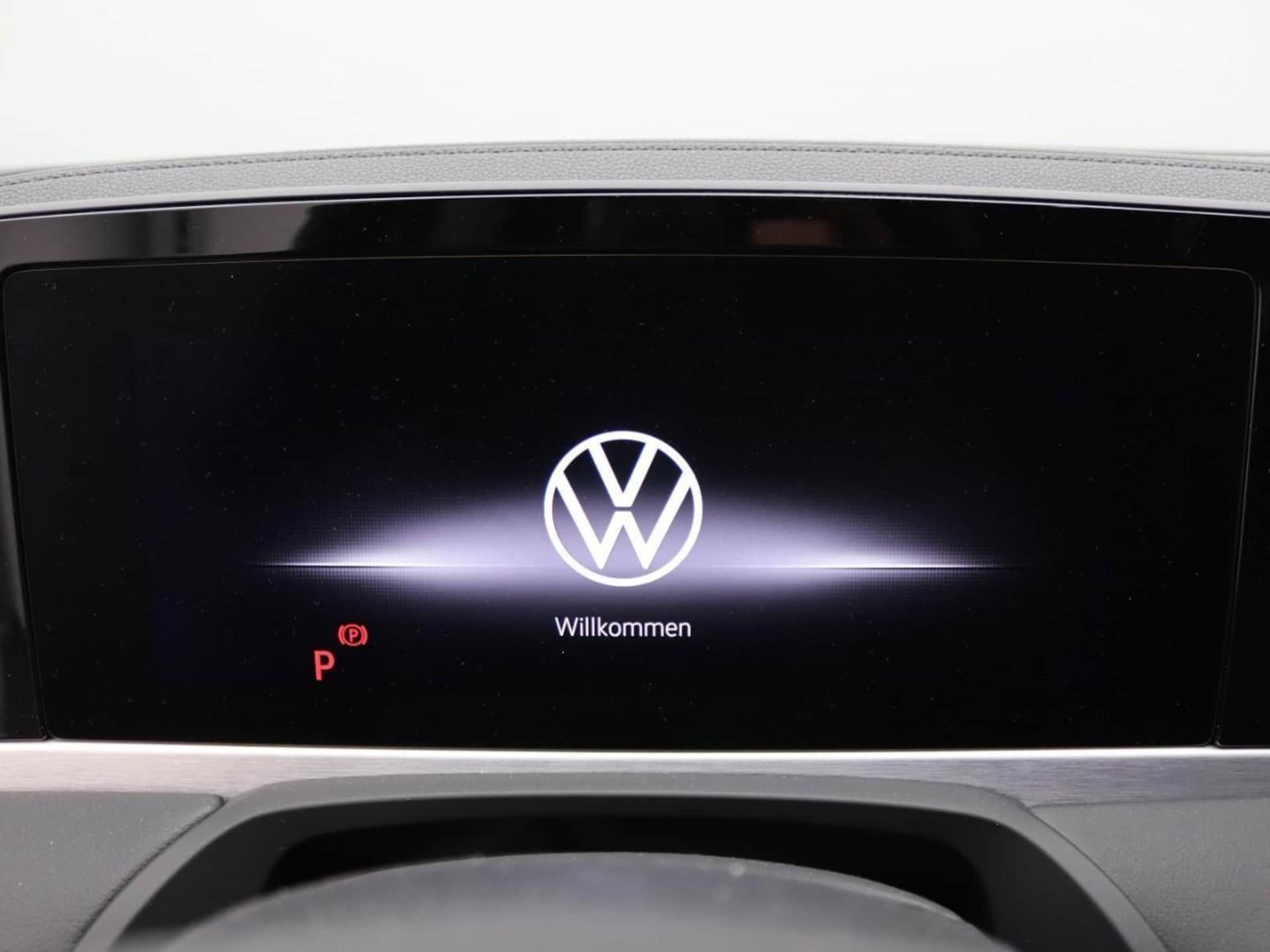Volkswagen Passat Business