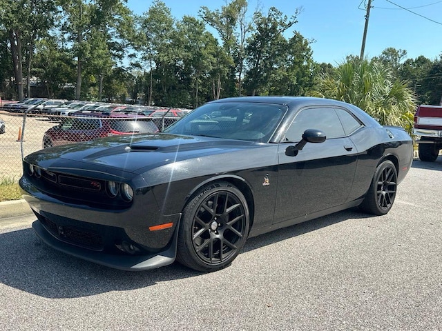 Photo of 2015 Dodge Challenger 