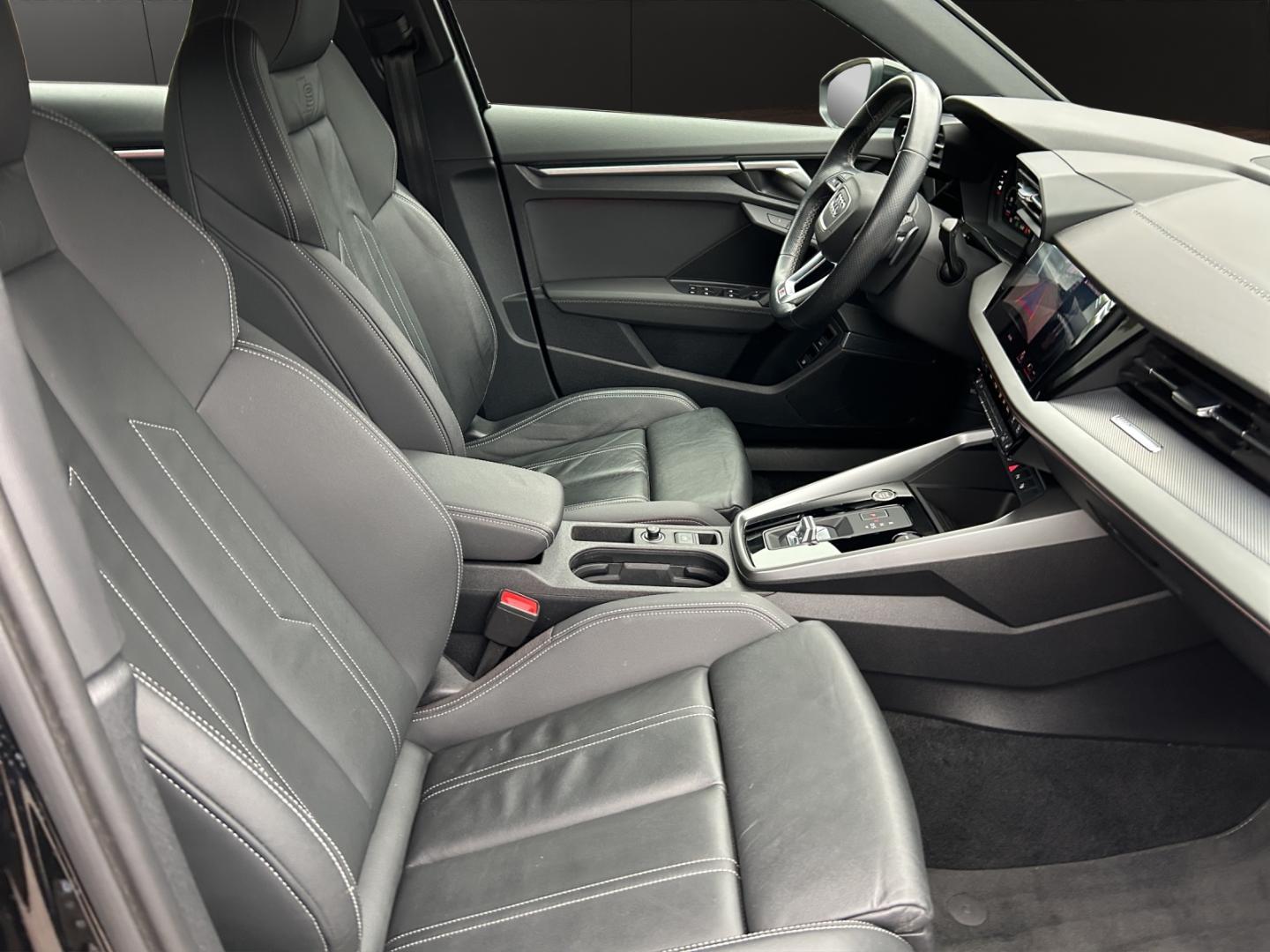 Image de Audi A3 Sportback TFSI e S line 40 TFSI e 150 kW (204 ch) S tronic - for more details contact your dealer