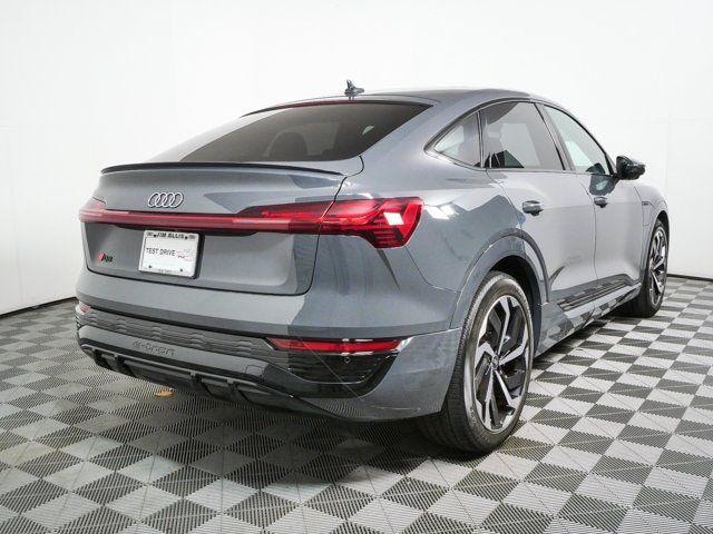 2024 Audi Q8 Sportback e-tron
