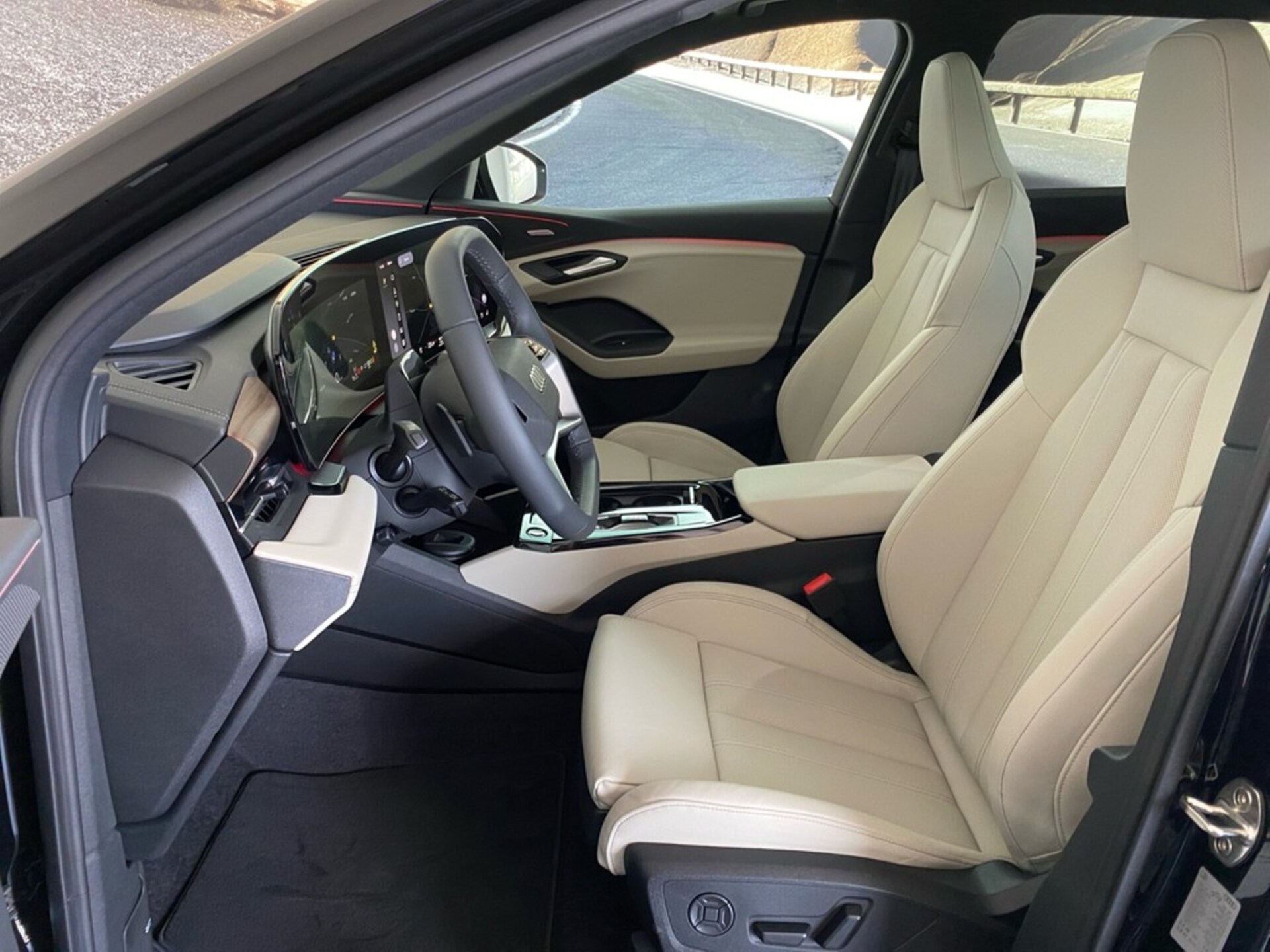 Audi Q6 SUV e-tron