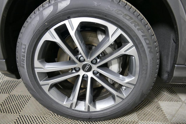 2026 Audi Q7 Premium - Photo 28