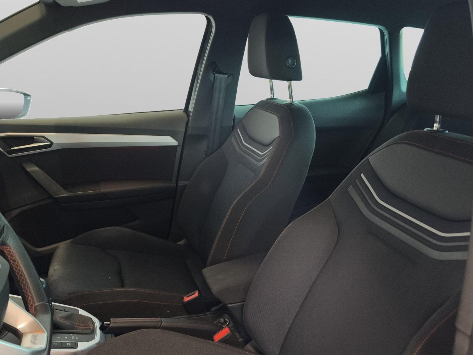 SEAT Arona – Bild 12