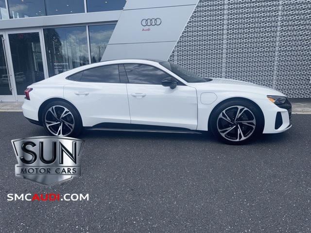 Used 2022 Audi e-tron GT Premium Plus with VIN WAUCJBFW2N7008730 for sale in Mechanicsburg, PA