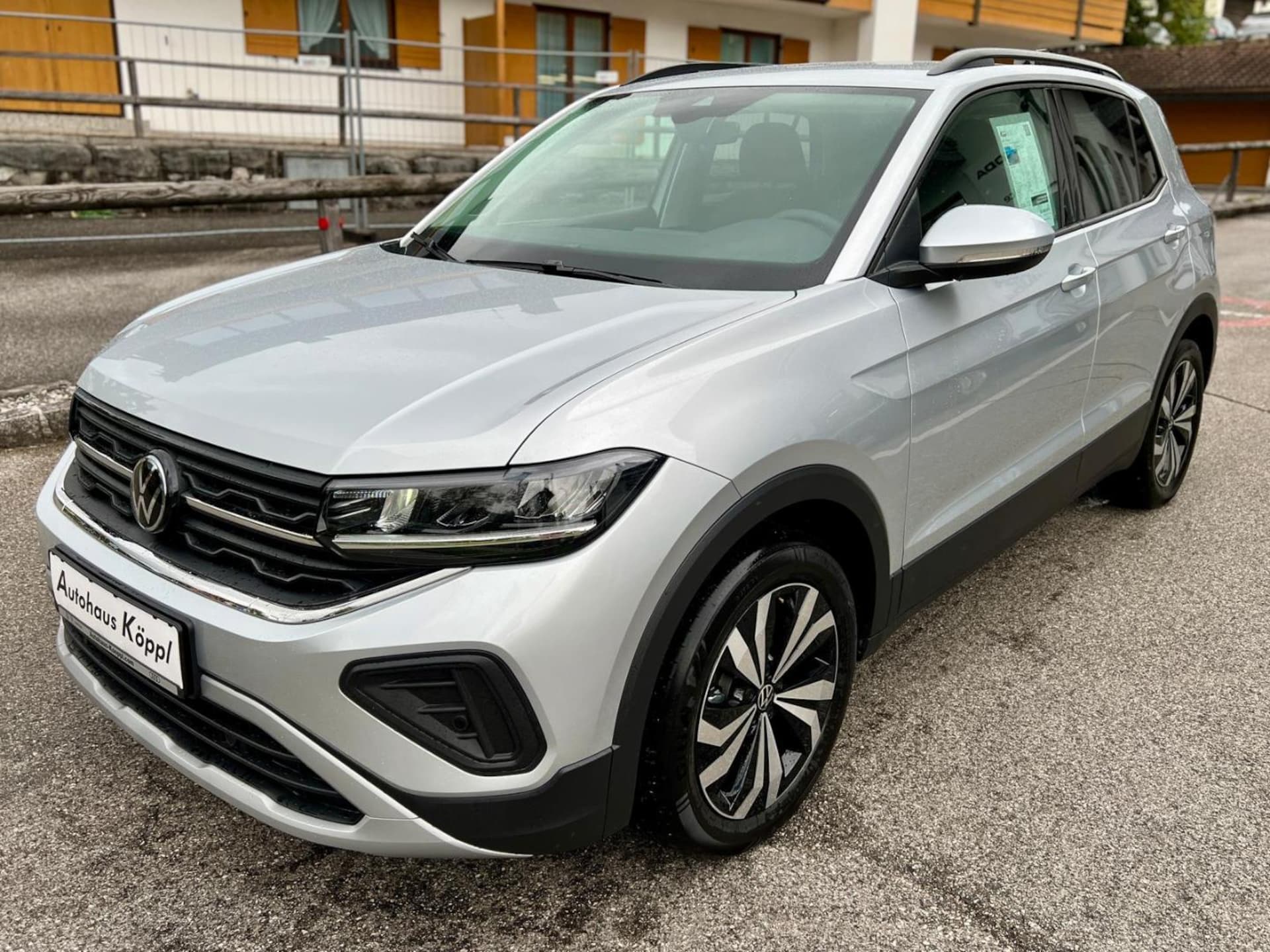 Volkswagen T-Cross Life