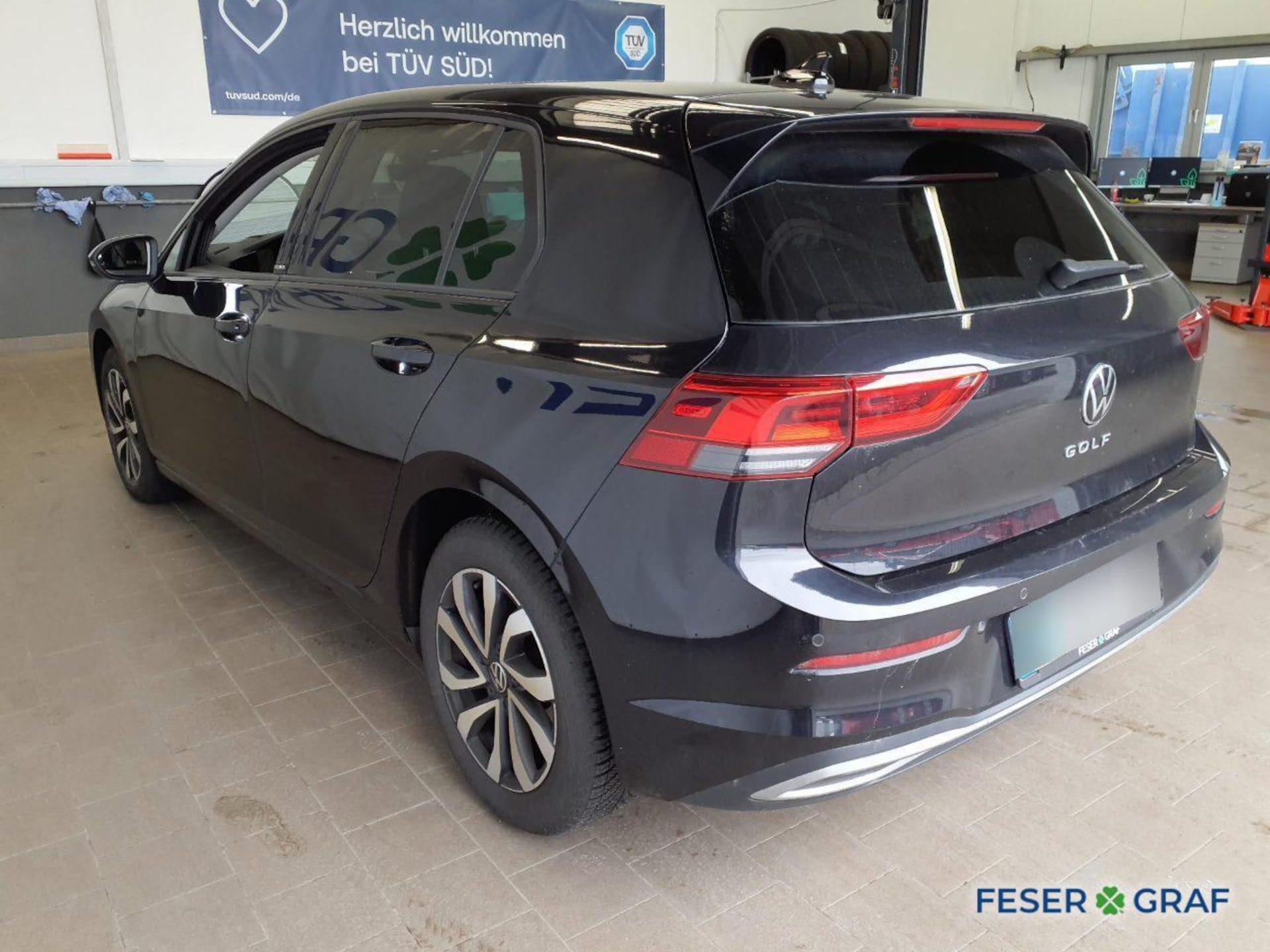Volkswagen Golf Life