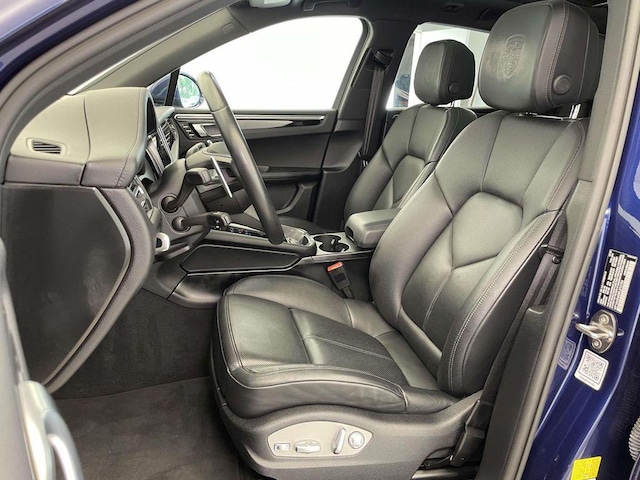 2023 Porsche Macan Base - Photo 5